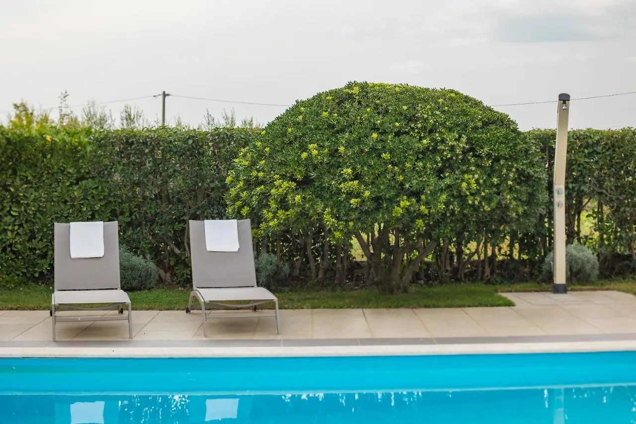 Villa Marty With Private Pool And Jacuzzi Rosini