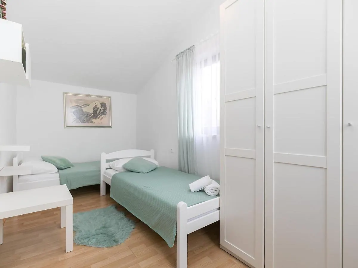 Villa Marty With Private Pool And Jacuzzi Rosini 0*,  Croatia